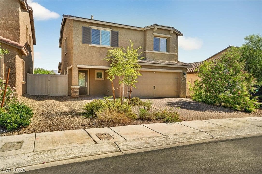 1586 Gold Sunset Avenue photo 3