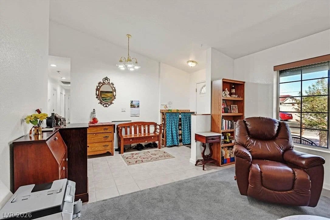 4565 New York Avenue photo 2
