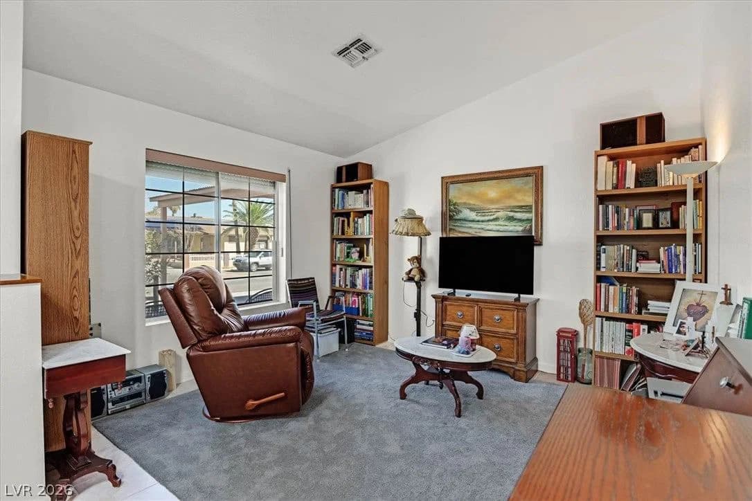 4565 New York Avenue photo 3