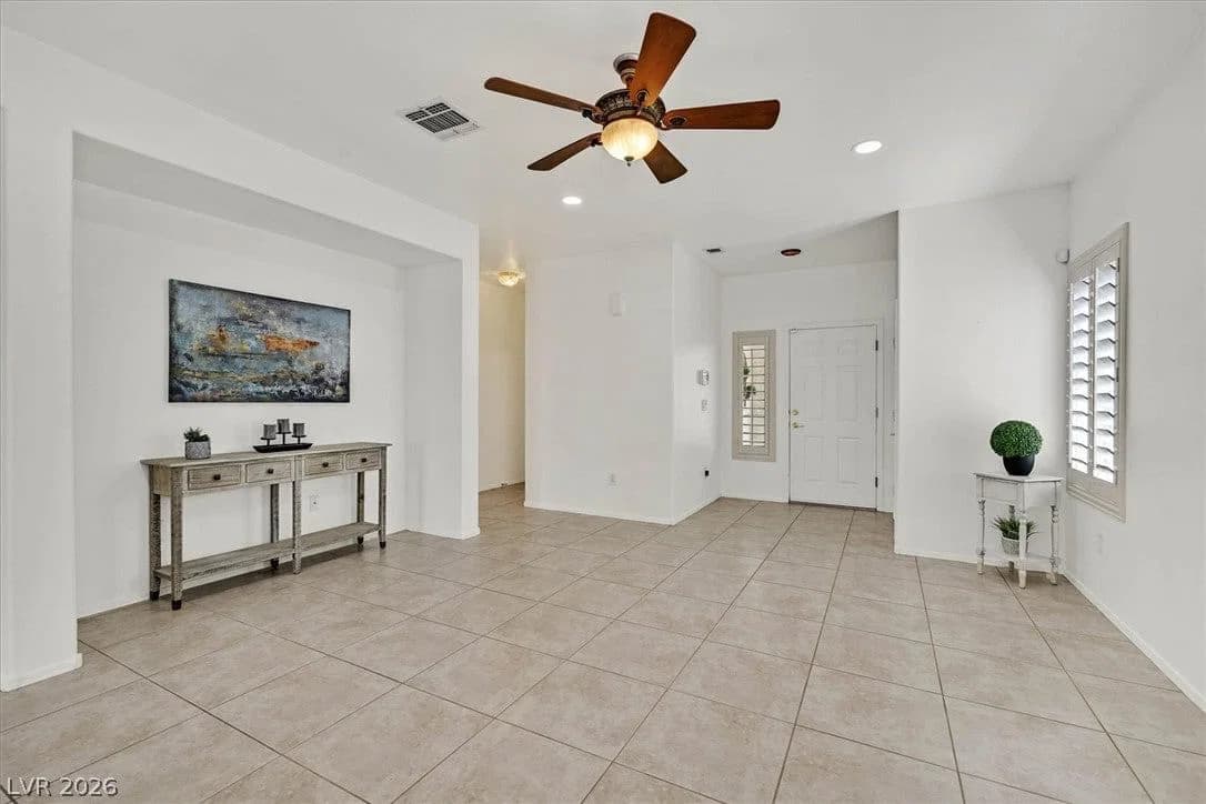 2143 Oliver Springs Street photo 3