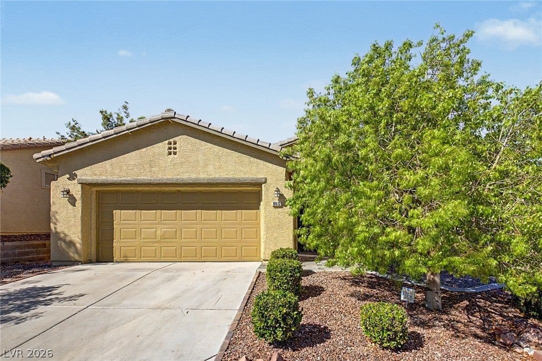 10512 Courtney Cove Avenue photo 3