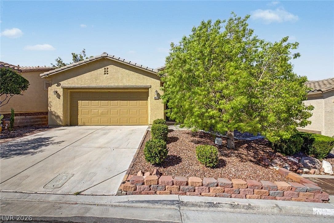 10512 Courtney Cove Avenue photo 2