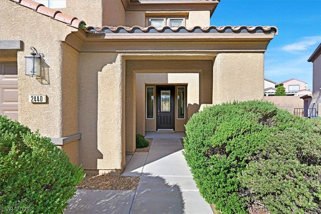2440 Daks Loden Court photo 2