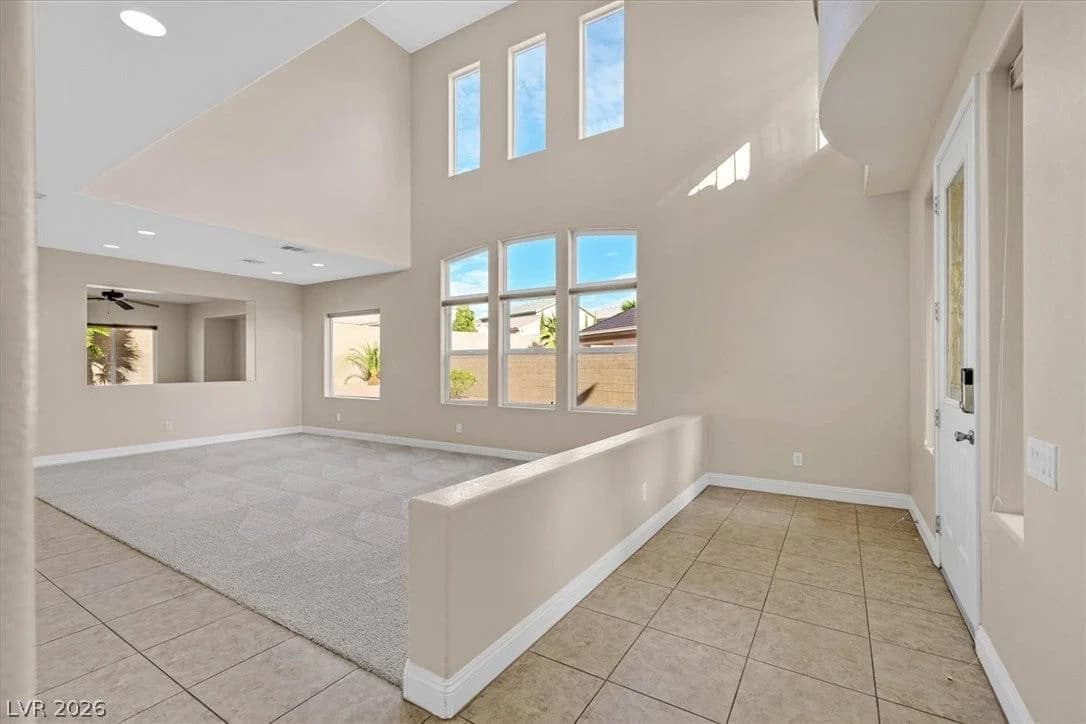 2440 Daks Loden Court photo 3