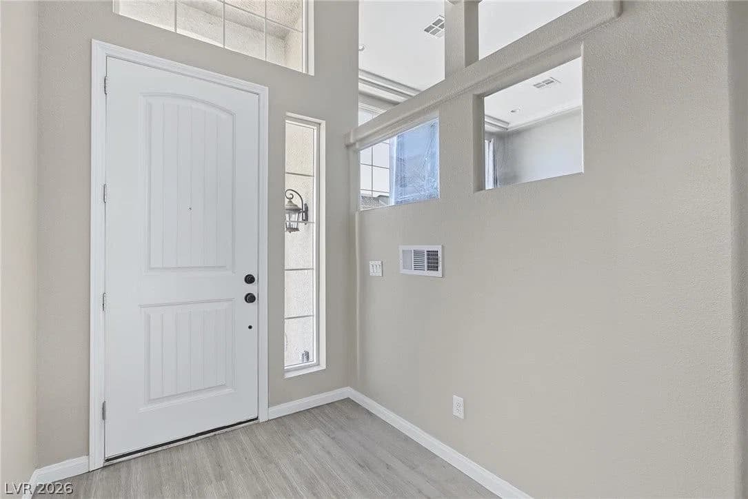 7665 Sandhaven Street photo 2