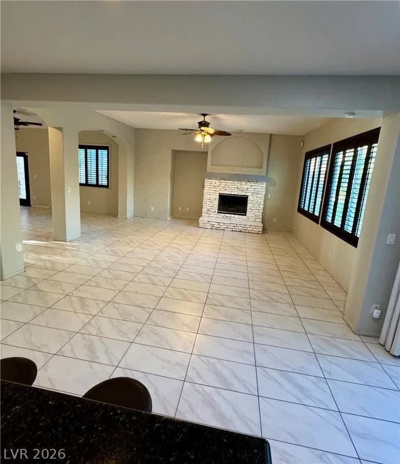 2539 Carmona Circle photo 5