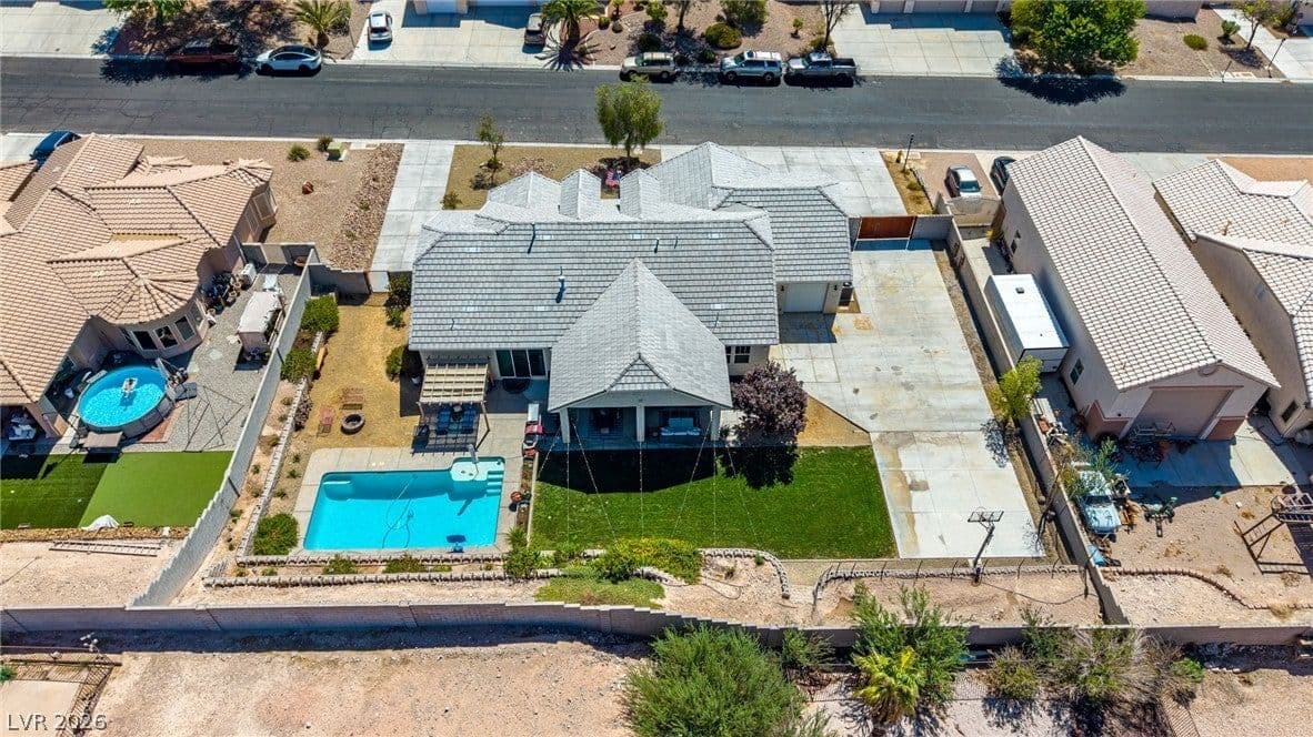 6800 Keren Marie Avenue photo 2