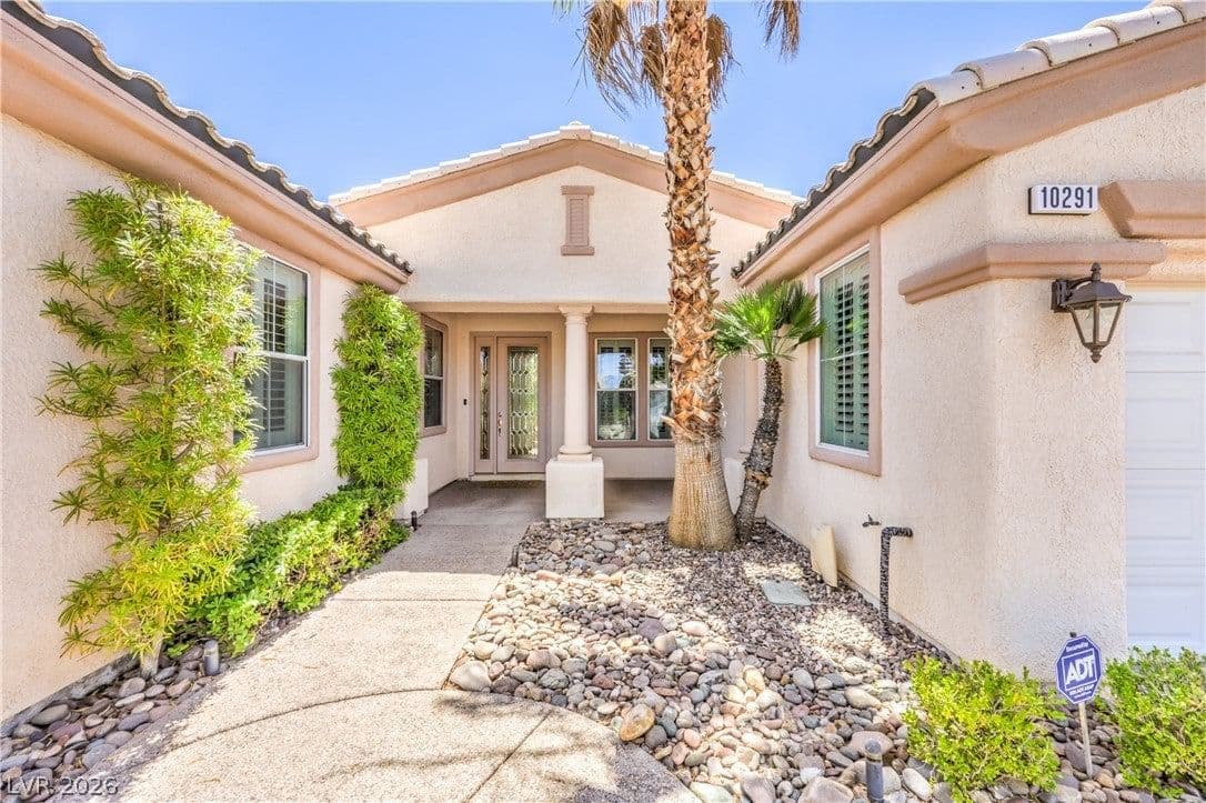 10291 Premia Place photo 2