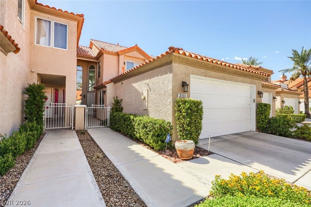 3111 Lido Isle Court photo 2