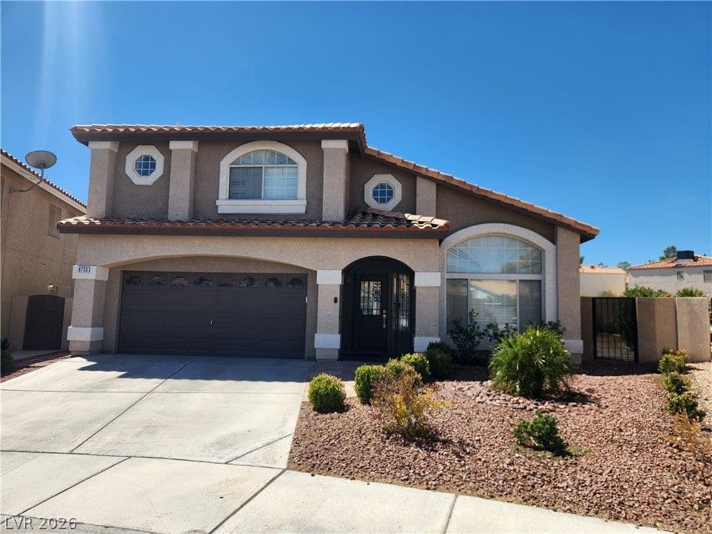 8733 Blazing Saddle Avenue photo 2