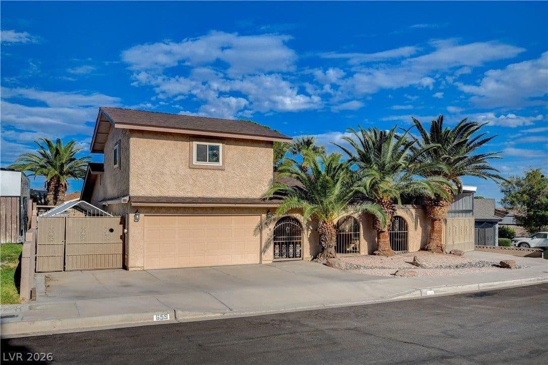 659 Arrayo Way photo 2