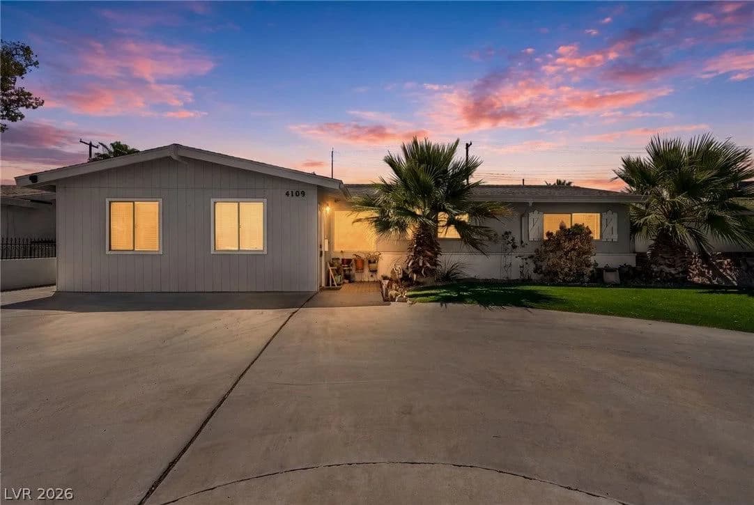 4109 Via Vaquero Avenue