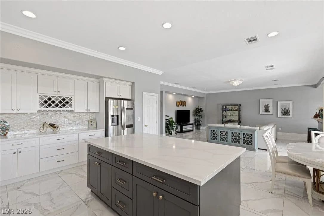181 Hazelmere Lane photo 3