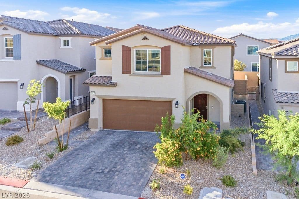 10946 Fennel Avenue photo 4