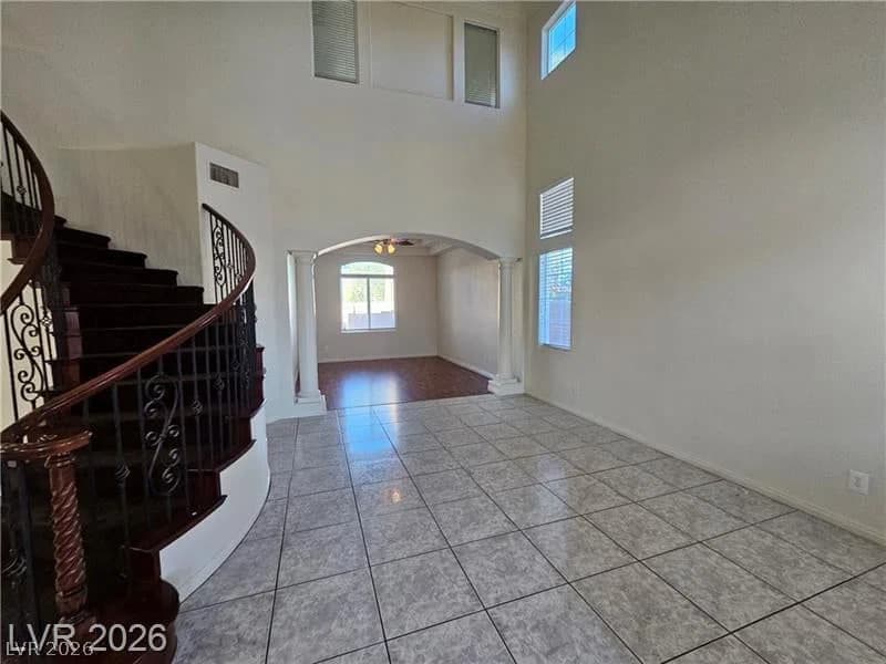 10134 Reflection Brook Avenue photo 4