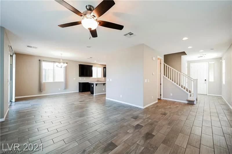 9940 Sunriver Meadows Avenue photo 3