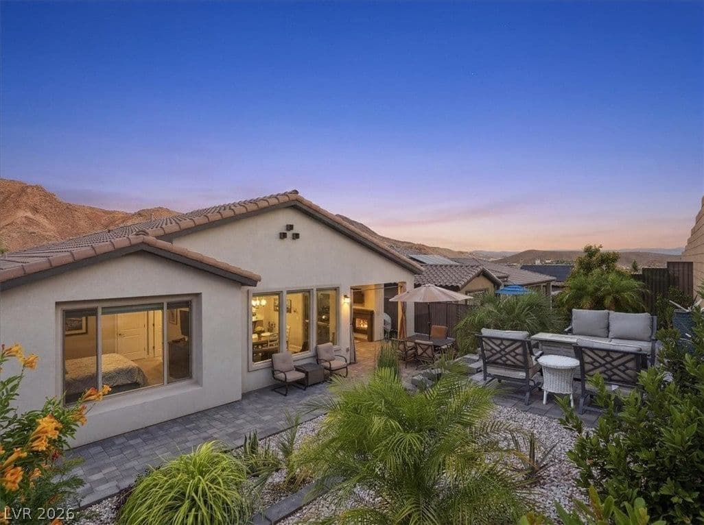 22 Sun Lily Lane photo 2