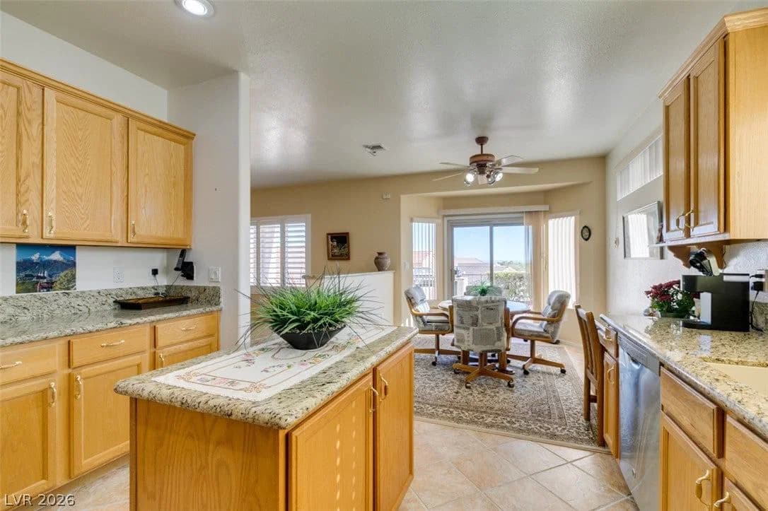 2168 King Mesa Drive photo 5
