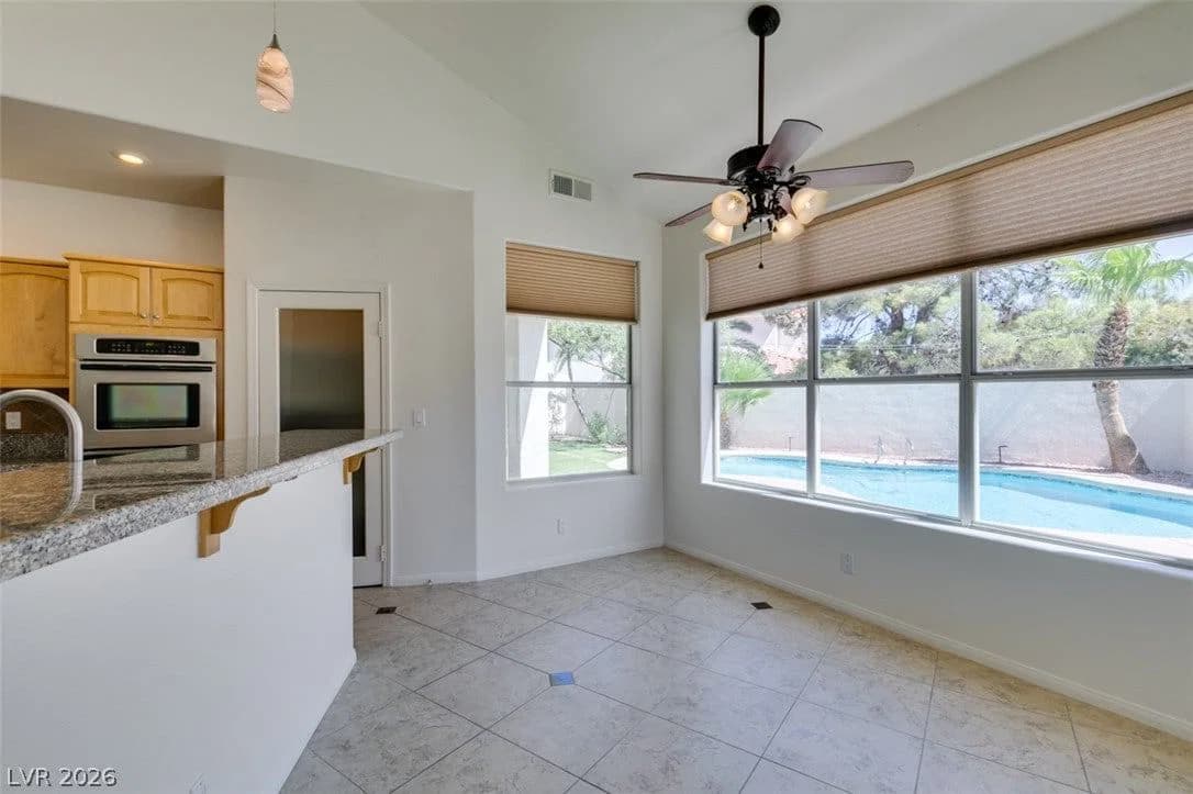 168 Buena Court photo 5