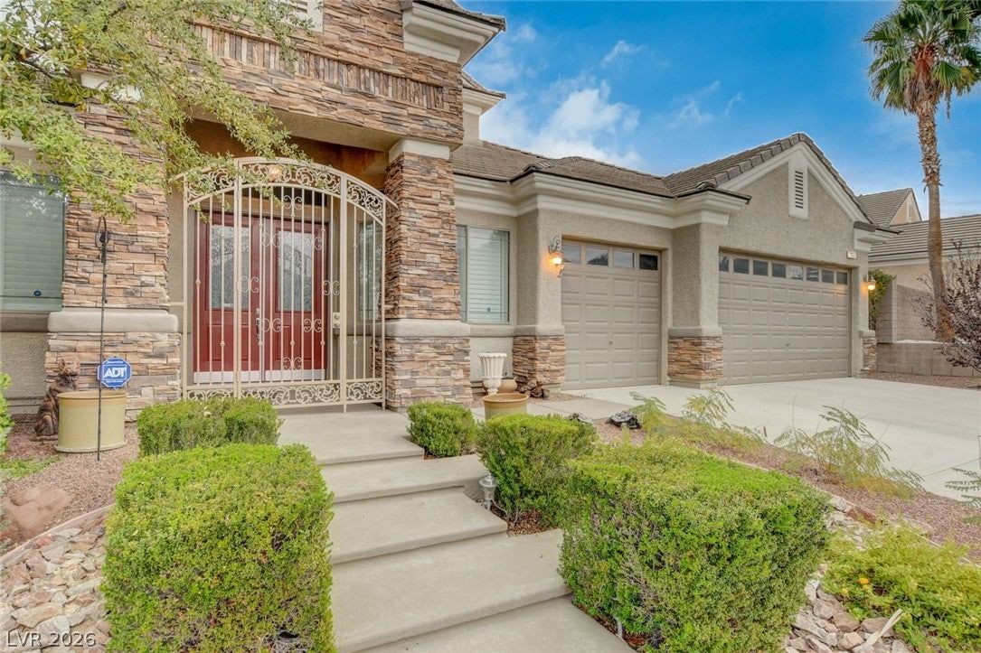 2052 Sinfonia Avenue photo 4
