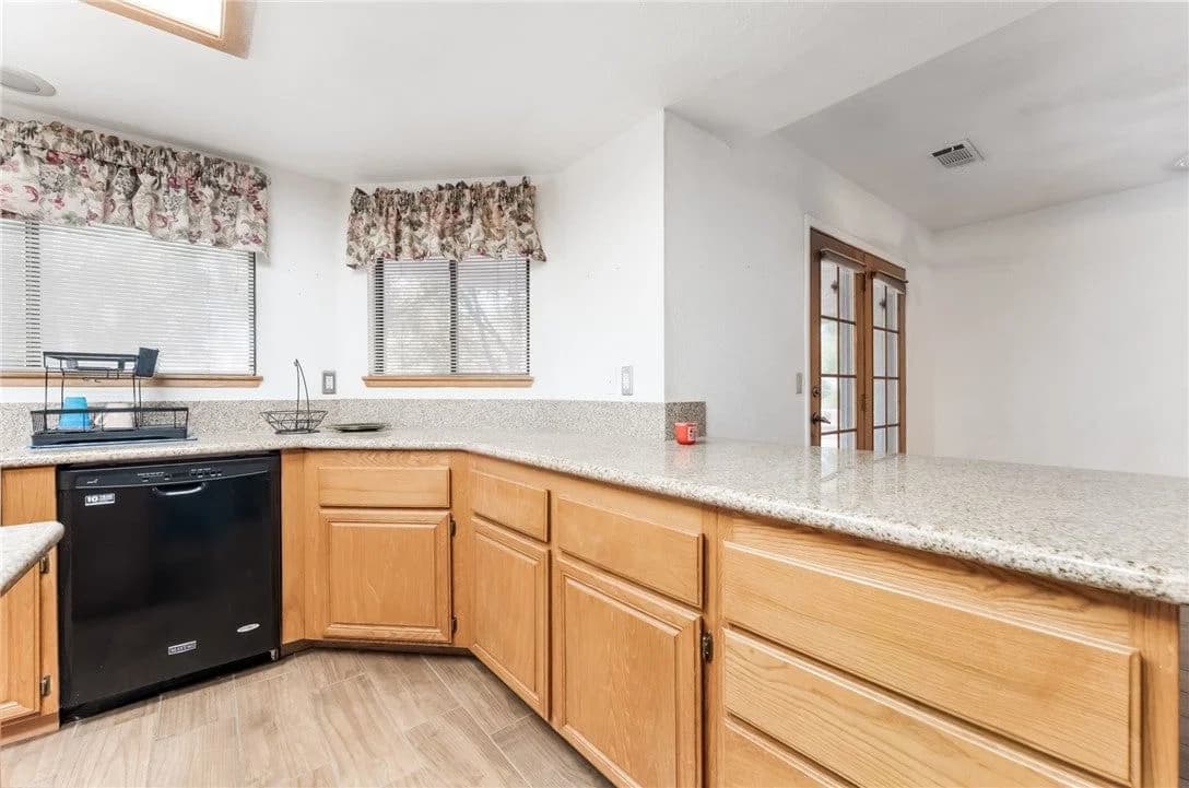 9109 Anchor Cove Court photo 5