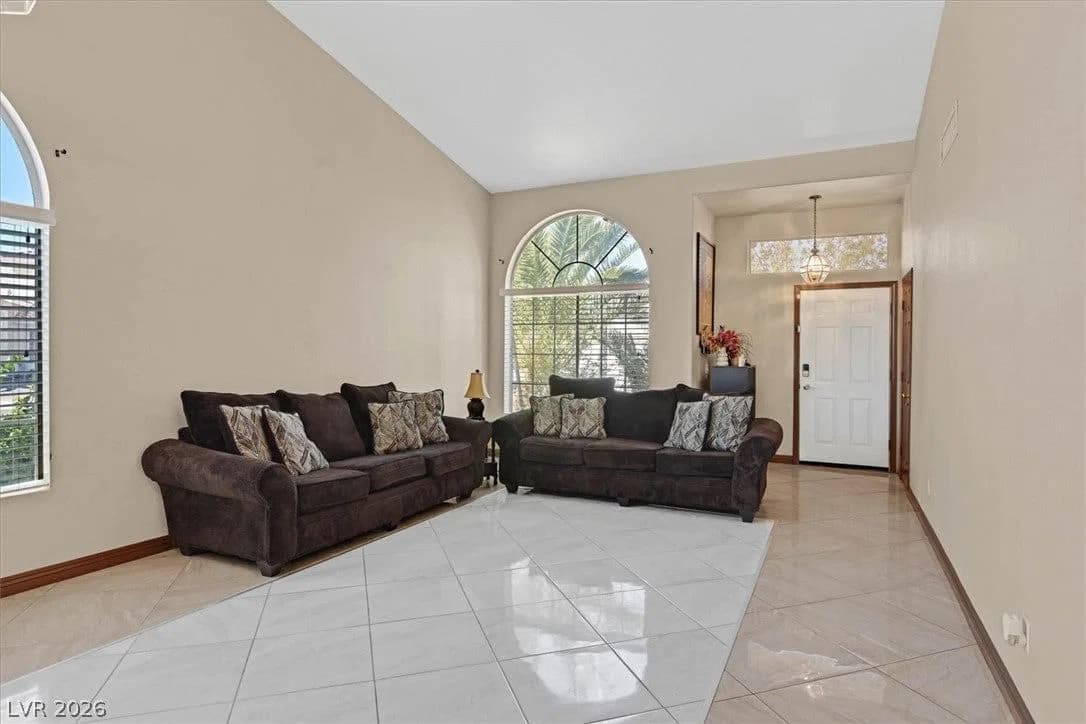 1715 Green Apple Way photo 2
