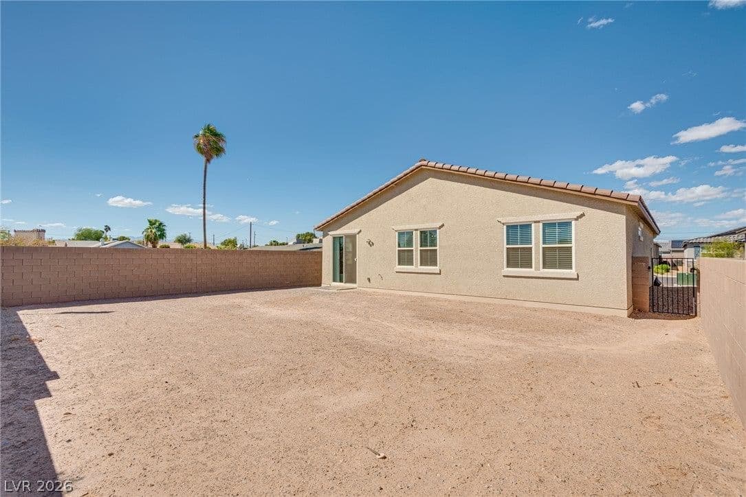 4715 Tindra Avenue photo 4