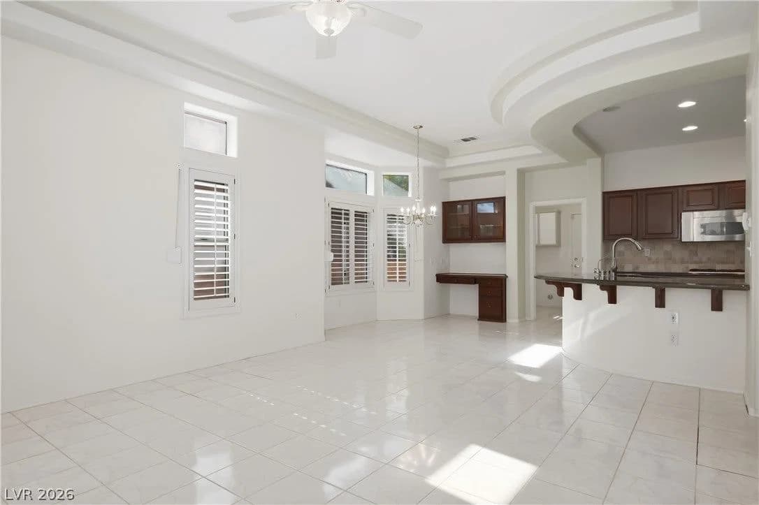 3156 Faiss Drive photo 4