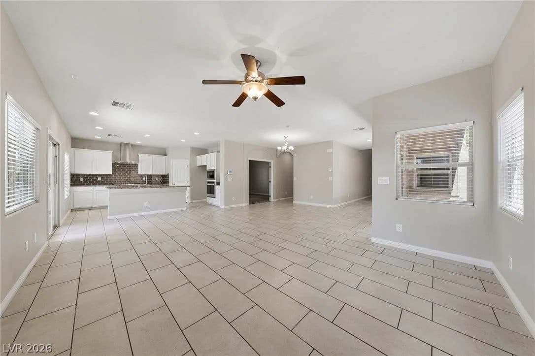 9023 Mastodon Avenue photo 4