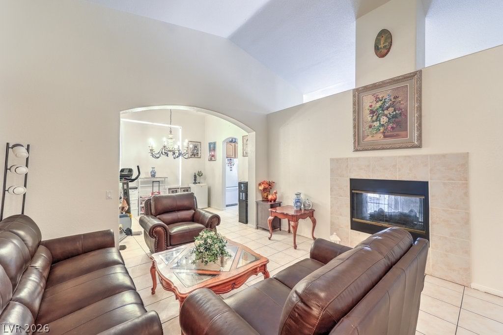 8628 Highland View Avenue photo 5
