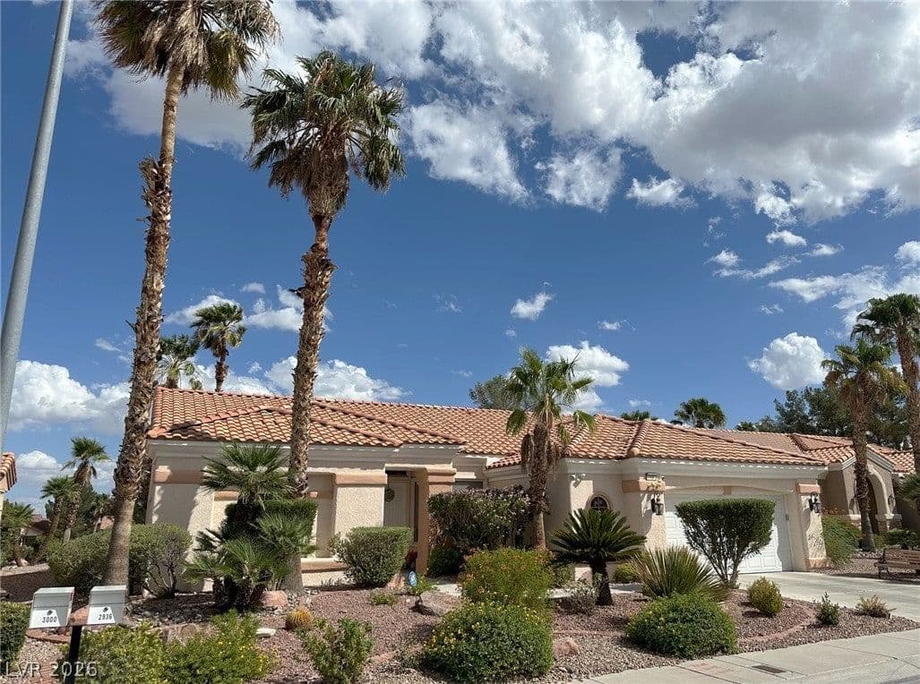 2936 Hawksdale Drive photo 3