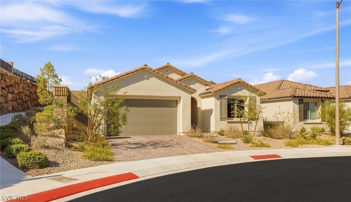 10984 Harlowe Grove Court photo 2