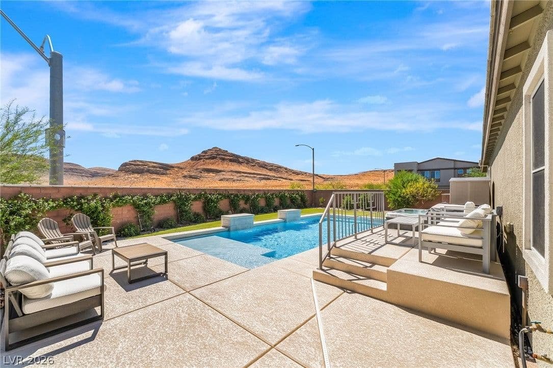 10090 Desert Azure Street