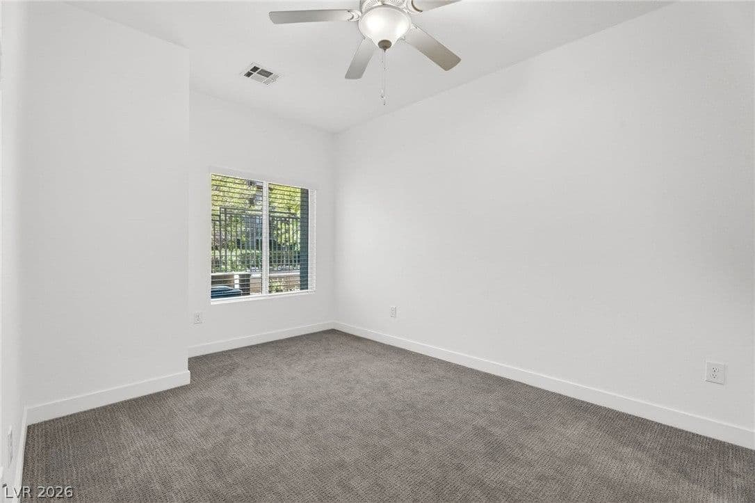 11469 Vibrant Heights Drive photo 4