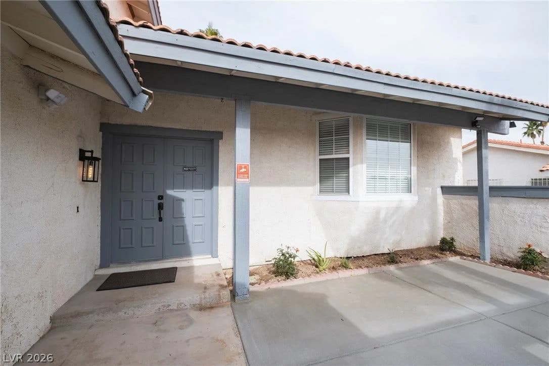6356 Viking Road