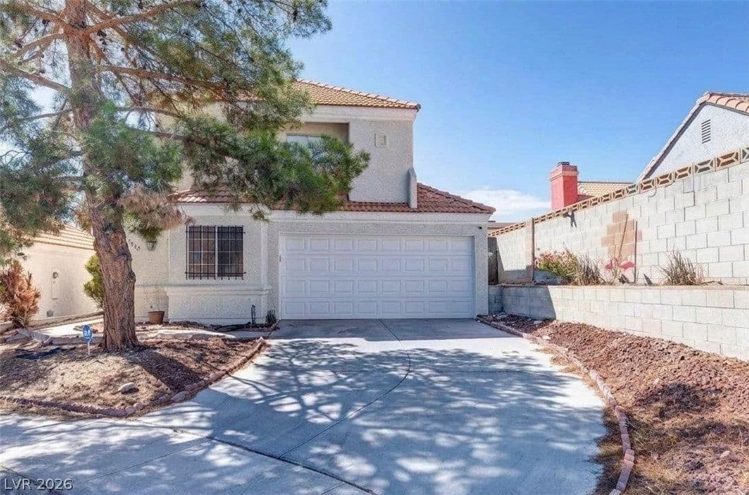7413 Winter Garden Court photo 2