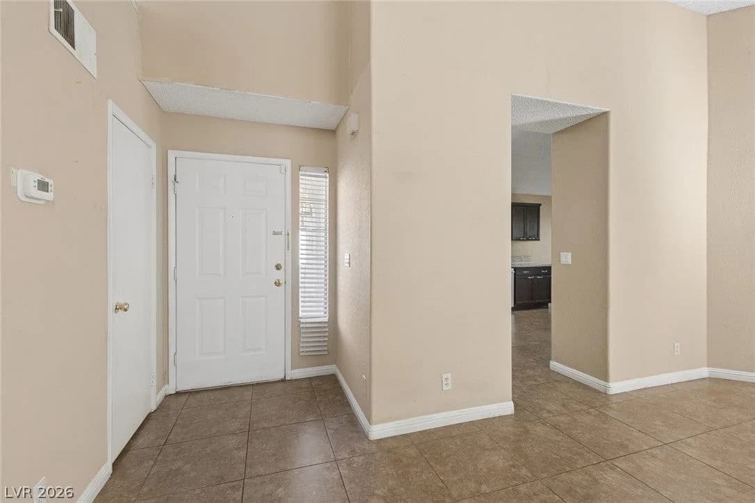 7413 Winter Garden Court photo 4