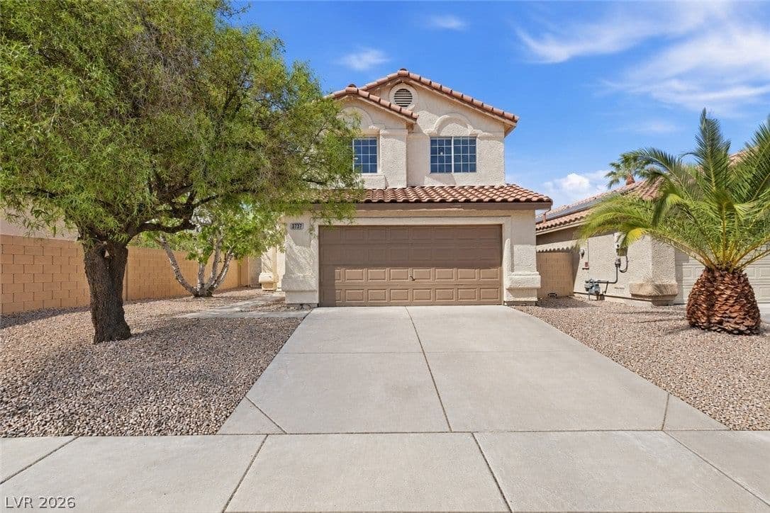 3737 Alliance Street photo 2