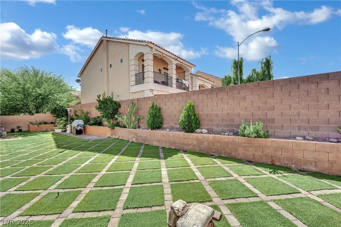 8373 Bartholomew Park Court photo 3