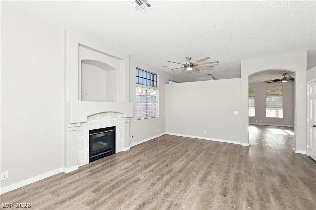 2237 Bridle Wreath Lane photo 5