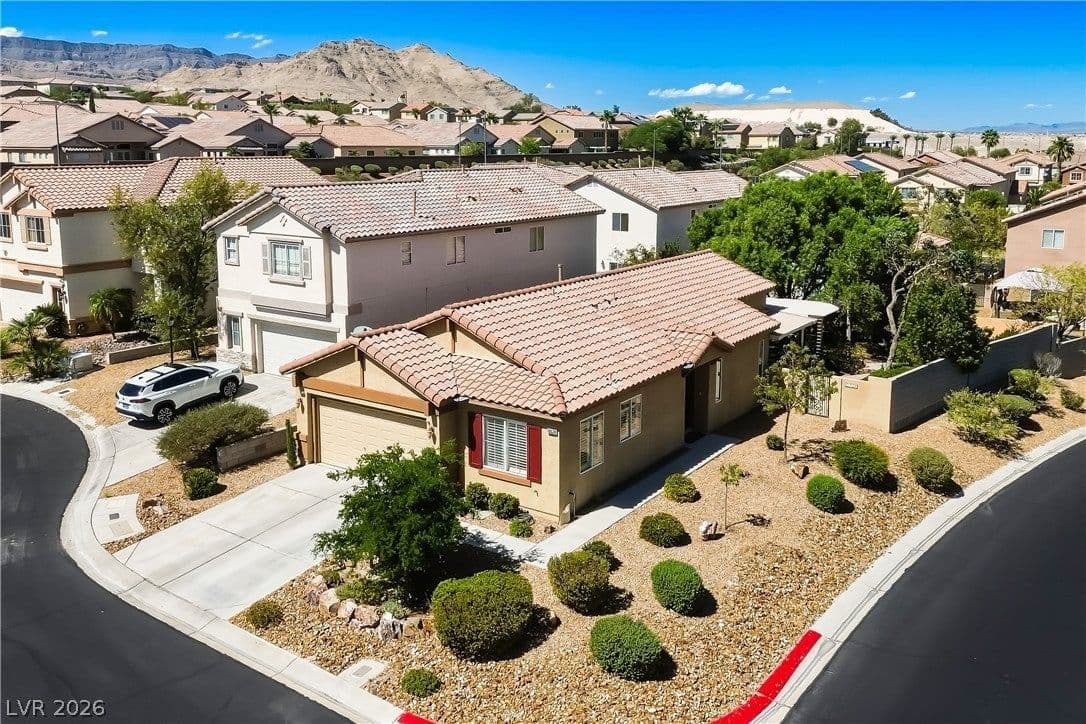 10528 Early Heights Court photo 3