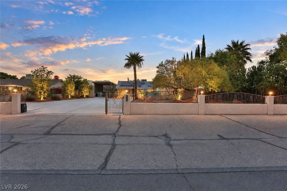 4945 Valadez Street photo 2