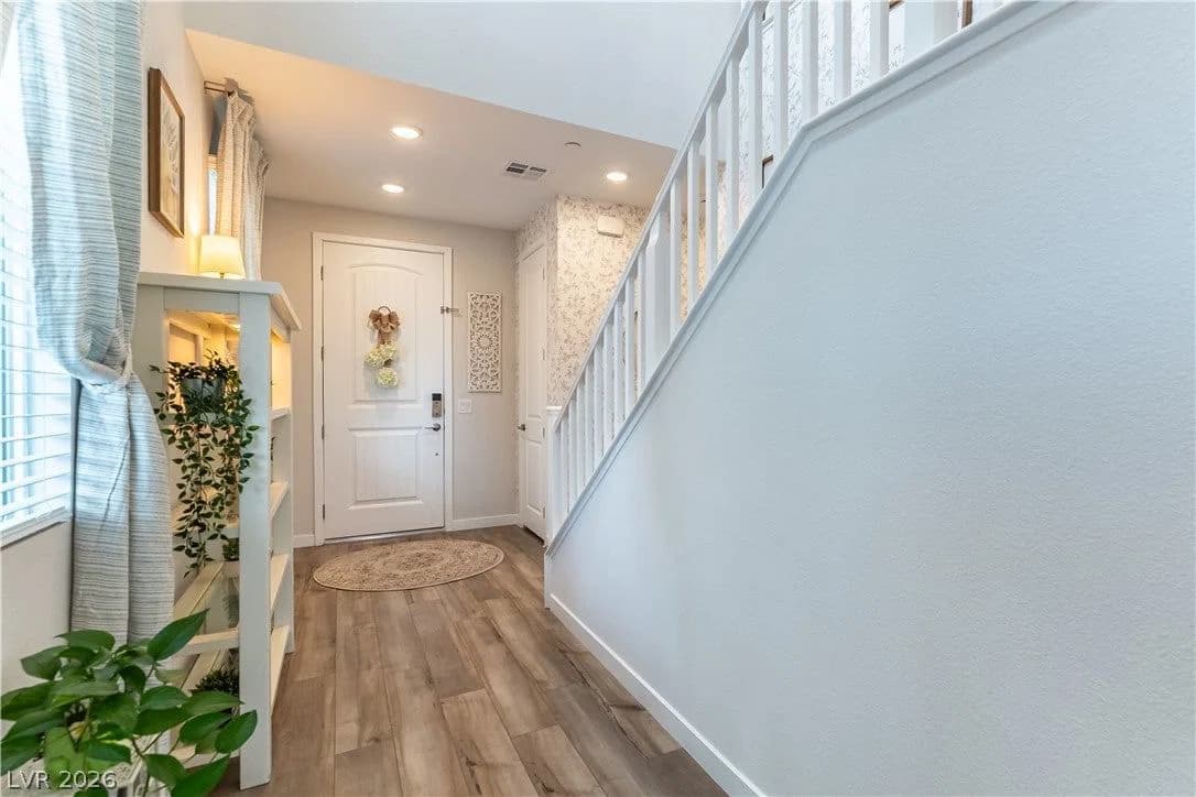 10583 Valletta Avenue photo 4