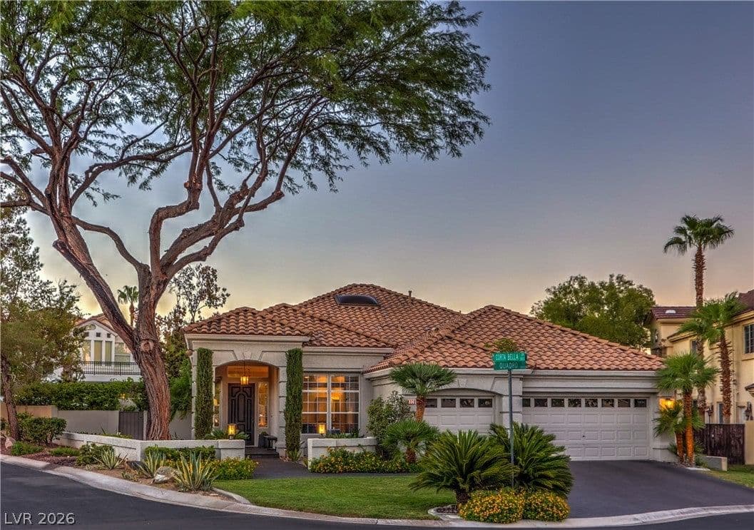 8808 Quadro Court
