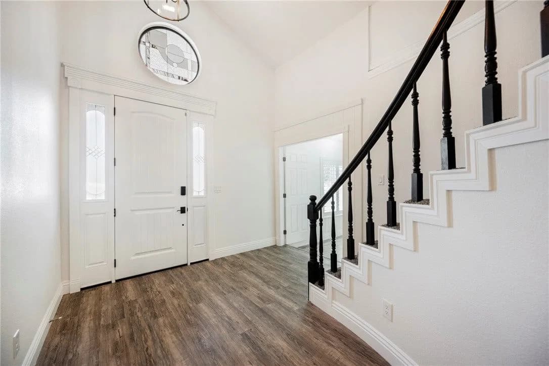 6480 Bristlecone Circle photo 4