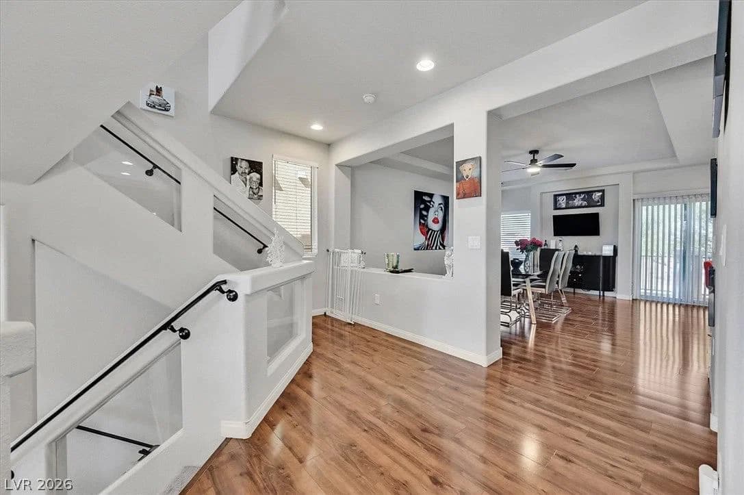 9772 Smokey Moon Street photo 5
