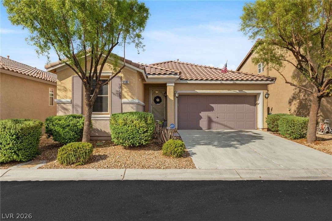 9182 Parkstone Avenue photo 2