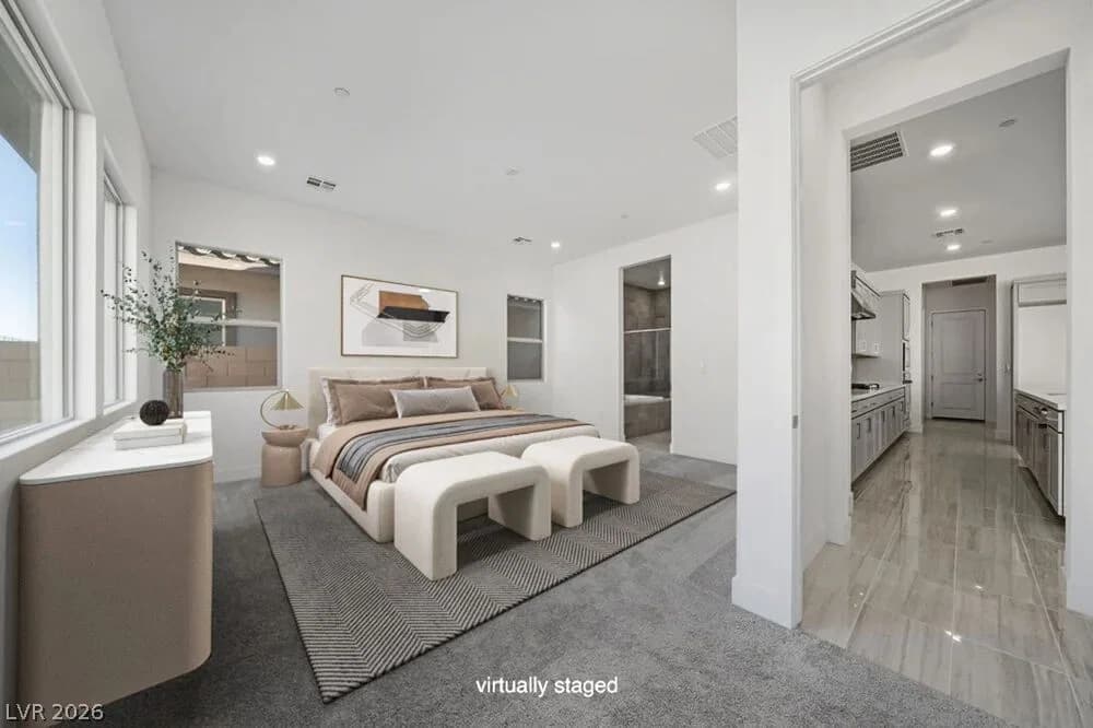 374 Tigullio Avenue photo 4