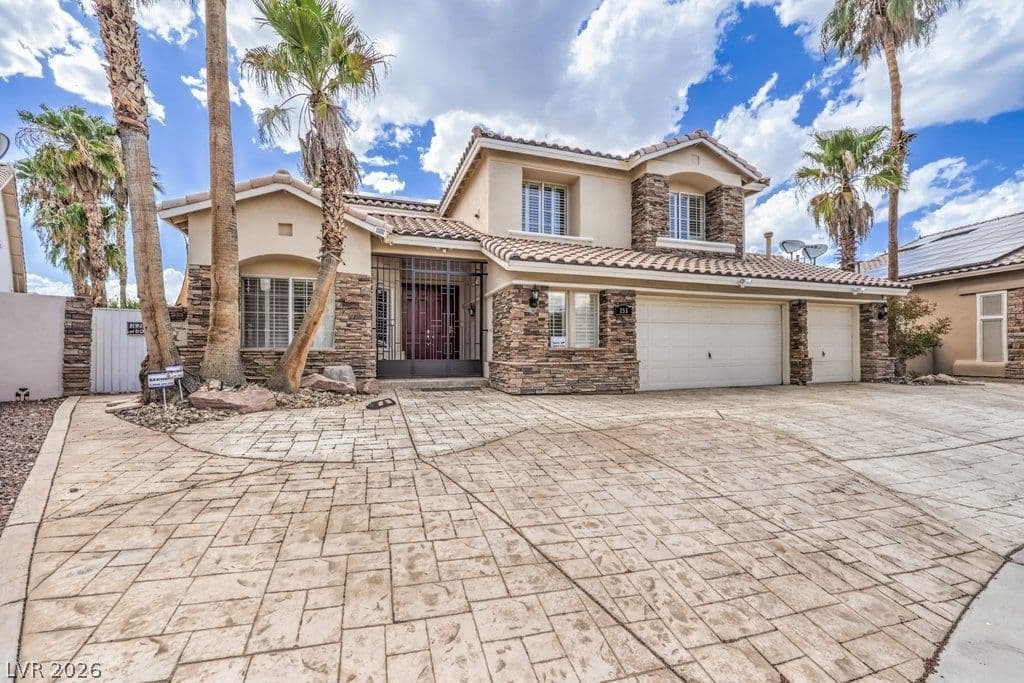 255 El Camino Verde Street photo 3