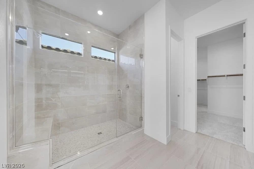 370 Tigullio Avenue photo 4